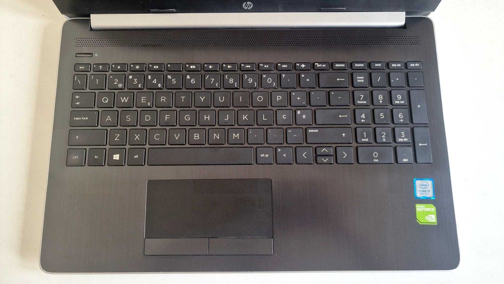 Vendo Portátil HP 15-da0052np