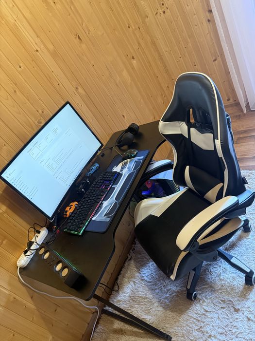 Ігровий ПК комплект GTX 1660 + i7-7700K + монітор + геймерське крісло