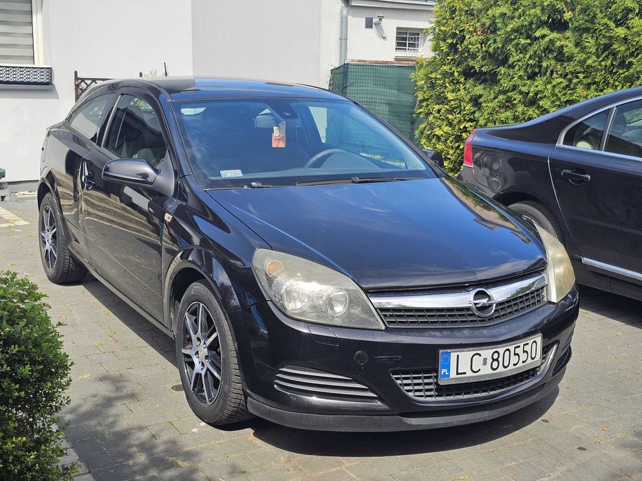 Opel Astra H GTC 2009 1.9 CDTI