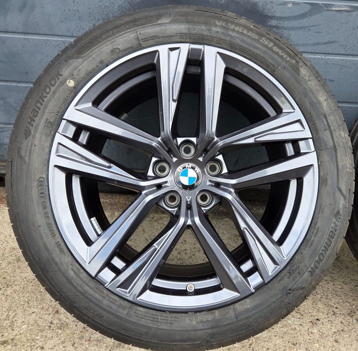 Felgi z oponami Bmw 4 G26 I4 5 G30 8,5x18 ET36 5x112
