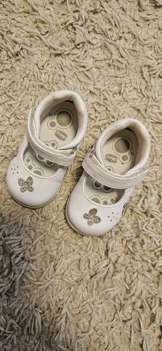 Туфельки мештики черевички Chicco 19
