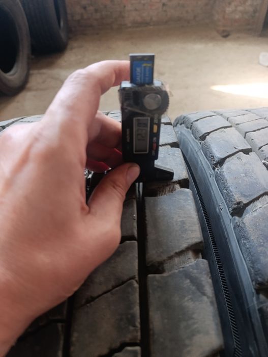 Шини Continental 315/80r22.5