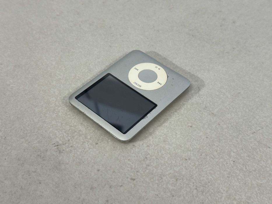 Apple iPod Nano 3rd 4GB A1236