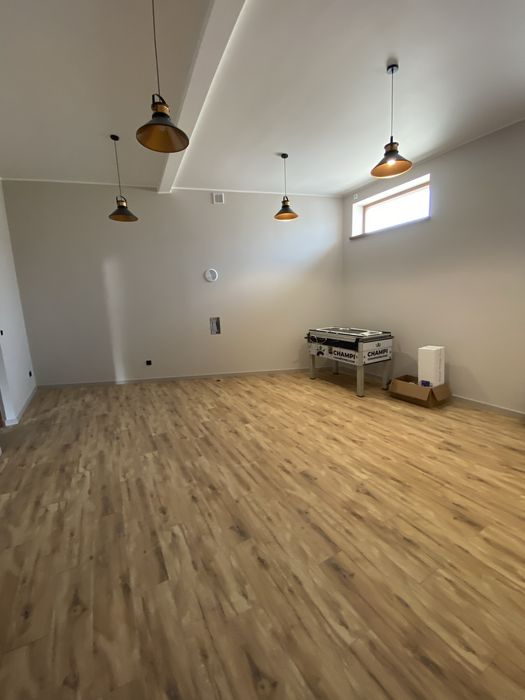 Wykończenia wnętrz, układanie płytek, szpachlowanie, elewacje