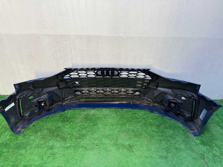 Audi A4 B9 бампер s-line наявність