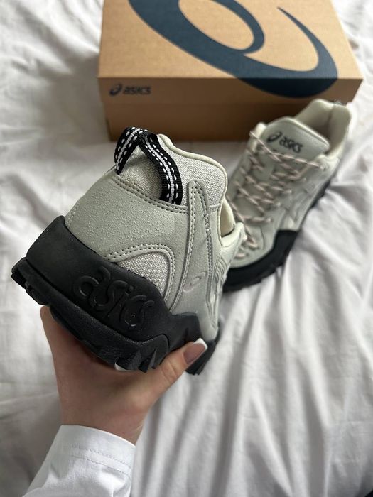 37-45 р кросівки ASICS Gel-Pickax white black