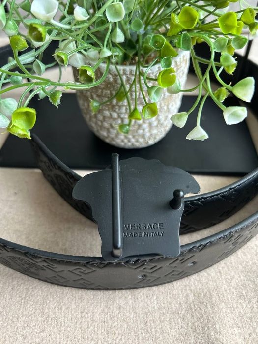 Versace belt , ремень версаче 
В наличии несколько размеров