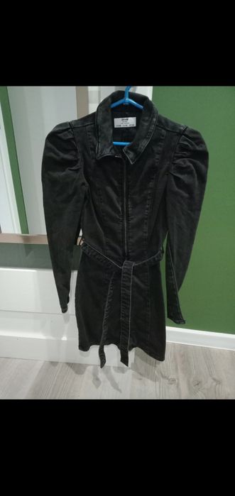 Sukienka jeansowa Bershka