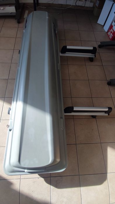 Bagażnik dachowy thule box uchwyt na narty VW toyota skoda opel Volvo