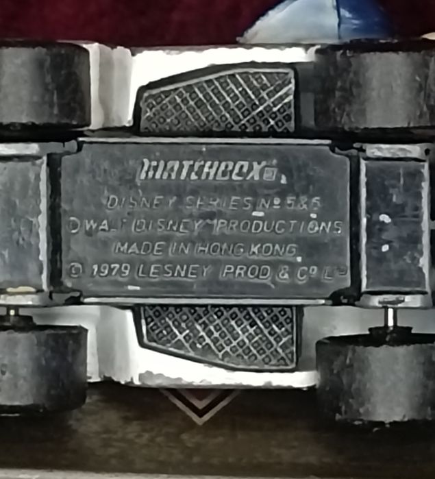 20# Jeep policyjny z Kaczorem Donaldem, Matchbox, Disney - 1979r.