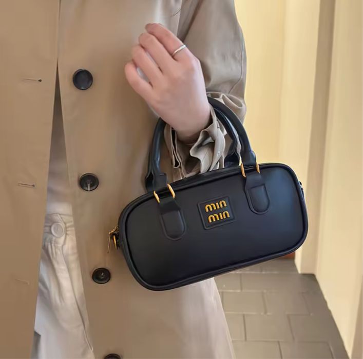Жіноча сумка в стилі Miu Miu | компактна, трендова, сумка miu miu