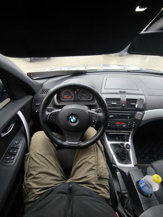 Продам BMW X3 2.0 дизель механіка