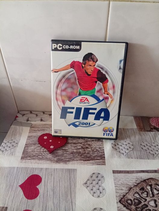 FIFA 2001  PC com manual