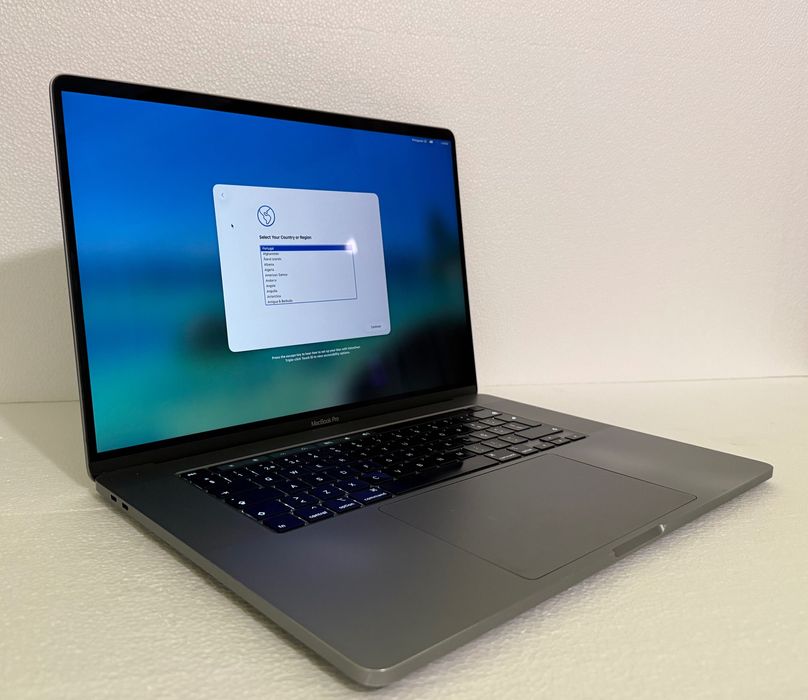 MacBook Pro 16” 2019 – i7 • 16GB RAM • 500GB SSD – Excelente estado