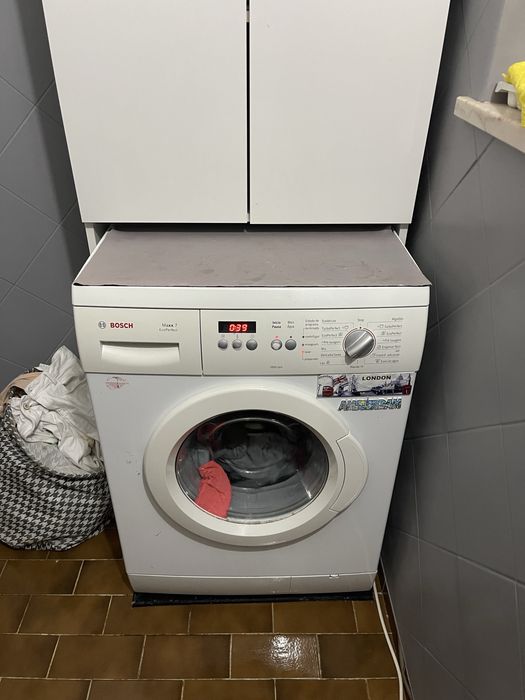 máquina de lavar “BOSH”