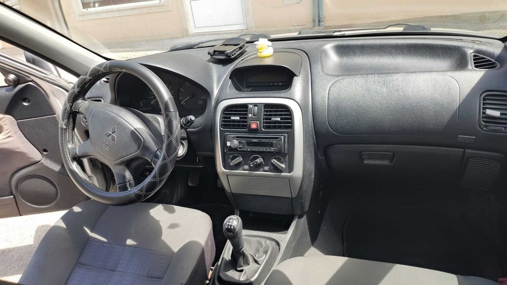 Vendo Mitsubishi Carisma
