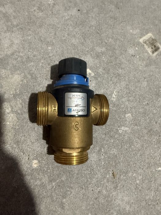 Zawór mieszający termostatyczny Afriso