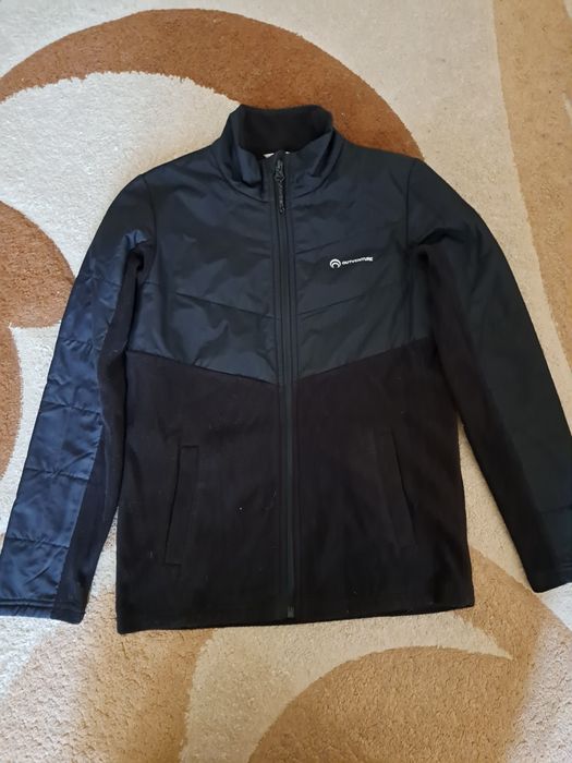 Спортивная кофта