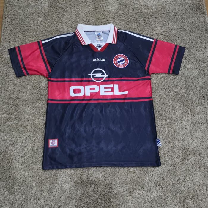 Bayern home kit 1997/1998