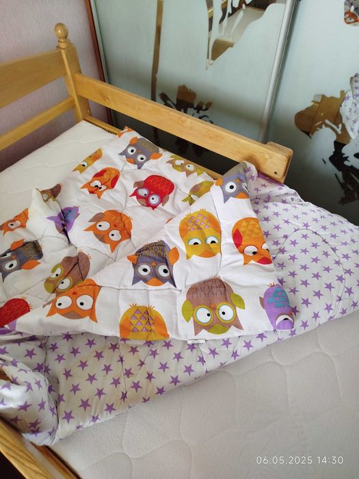 Продам дитяче ліжко, ручної роботи 150×90  (Тільки Самовивіз).