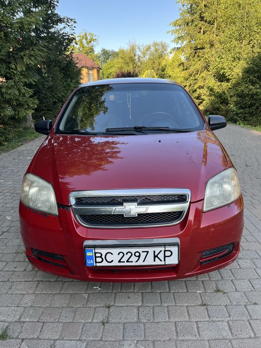 Продав   Chevrolet Aveo 1.4 габ/бензин 2007 року