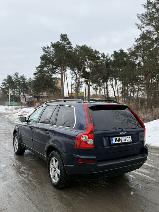 Volvo XC 90 в доброму стані