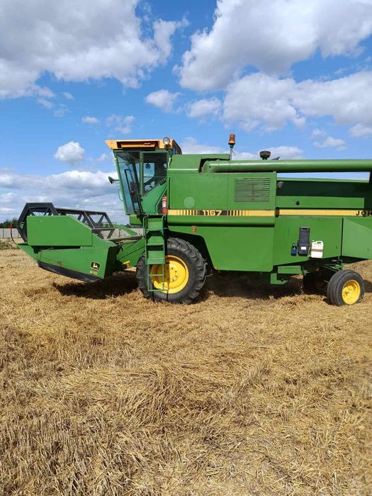 Комбайн John Deere 1157