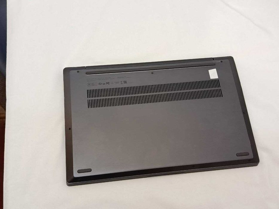 i5-1135g7/IPS/ 256 gb/ 16gb /Mетал/зарядка usb C/Lenovo 5-15