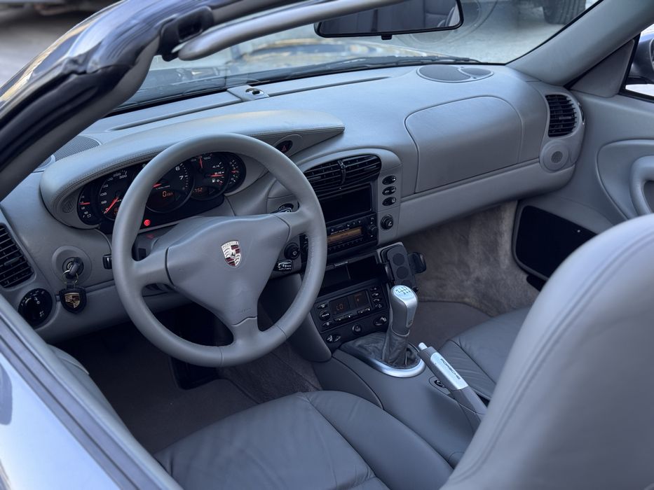 Porsche 911 996 carrera cabrio