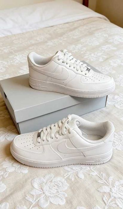 Pasuje bardzo dobrze do ubrań. Rozmiar.43