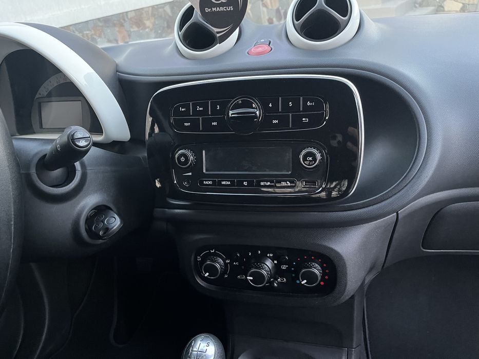 Smart fortwo 2015 Смарт 453