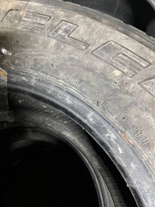 Комплект літньої гуми 245/70/16
