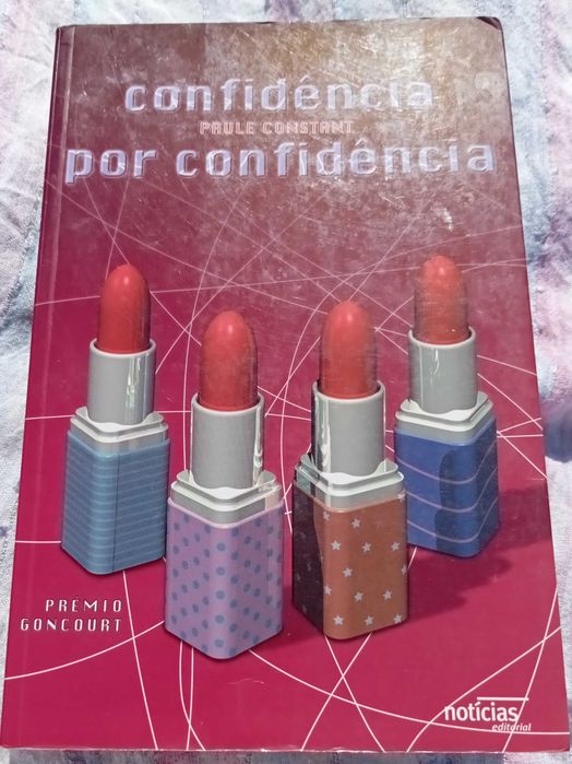 Livro Confidência por Confidência"