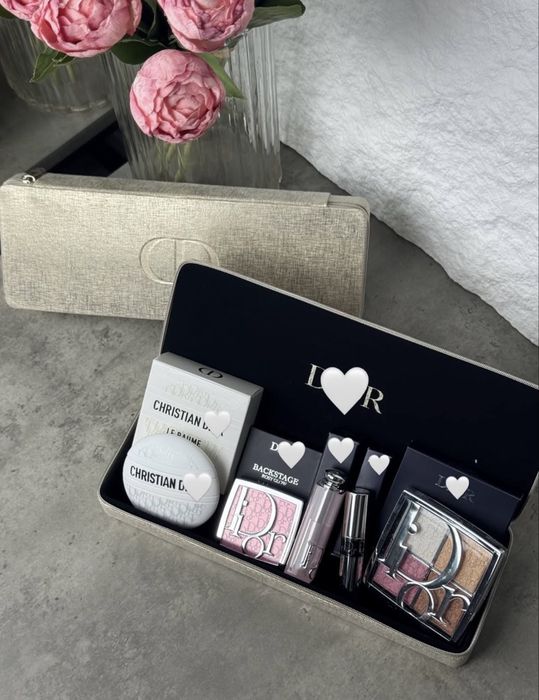 продам наборчики Dior