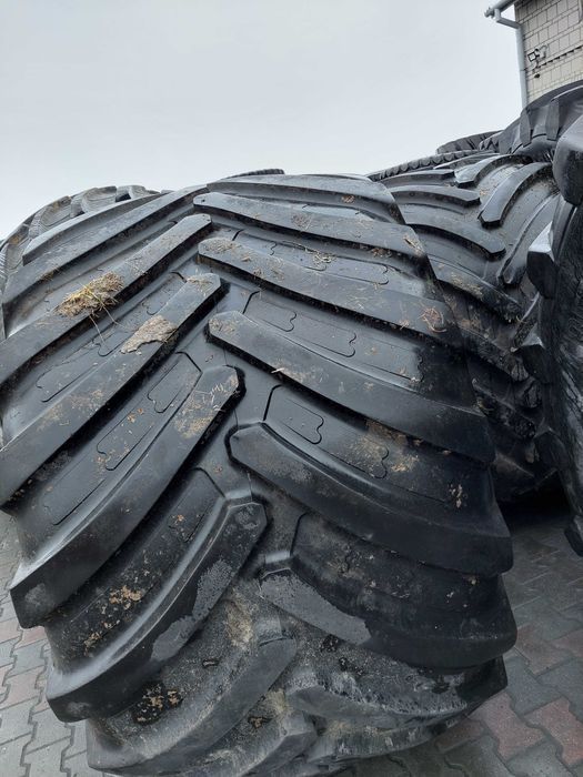 1050/50R32 BKT Agri Max J1639 J383