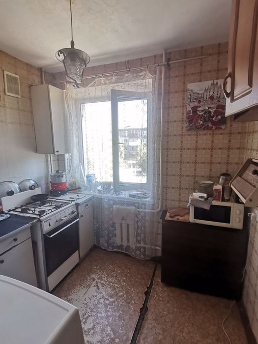 Продам 4х кімнатну квартиру, центр Хортицького району , Лахтинська