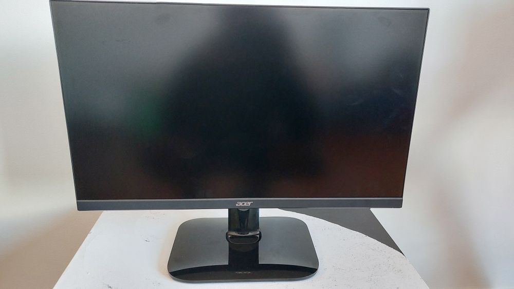 Monitor Acer 24 USADO
