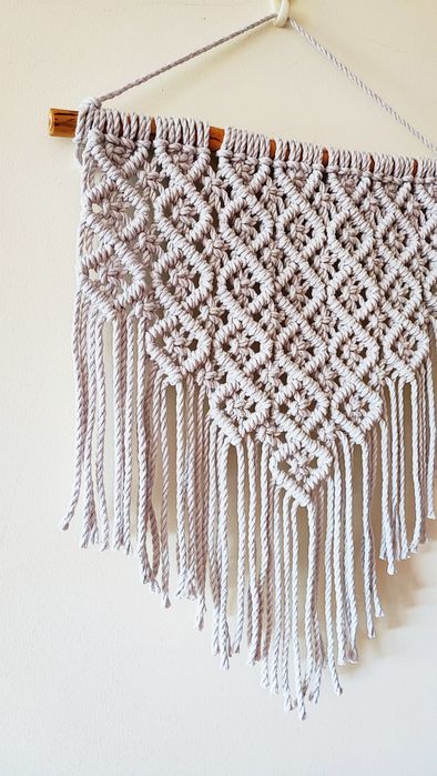 Painel de parede em macramé