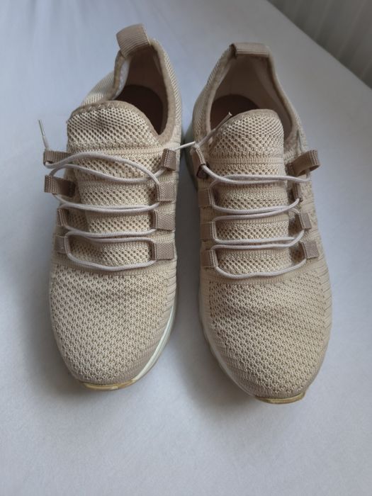 Buty damskie beżowe adidasy  rozmiar 36
