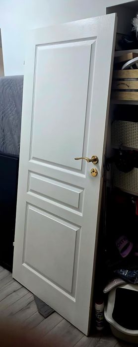 Drzwi wewnętrzne białe 80 lewe. Stan bardzo dobry