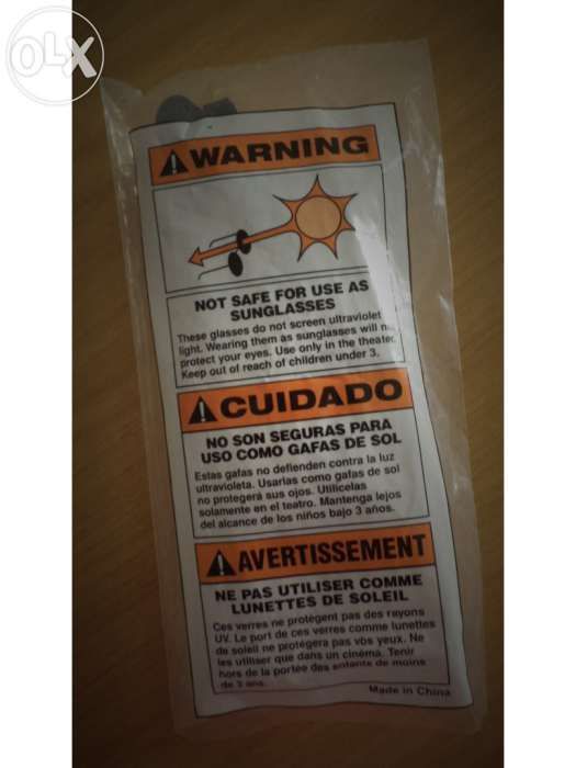 3D Glasses - New - 2 Pieces64738204816129121