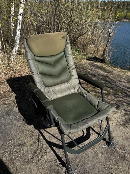 Prologic Inspire Daddy Long Reclainer Chair with Armrests