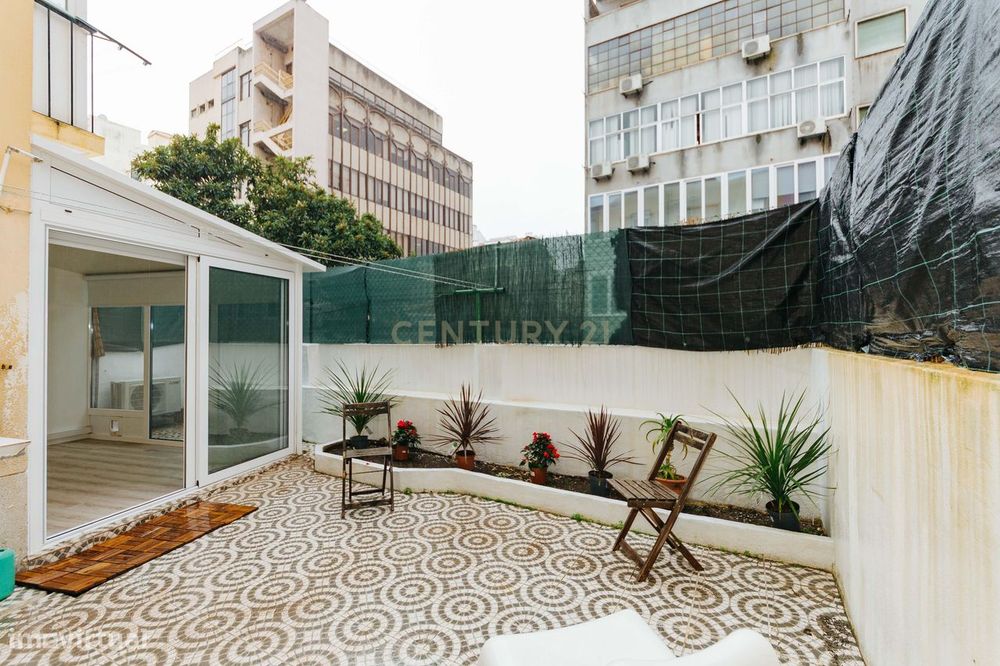Apartamento T1 em Arroios com Logradouro de 20m2