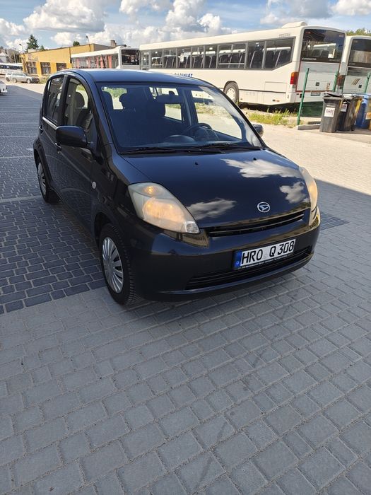 Daihatsu sirion 2007 1.3 benzyna 16 v silnik od Toyoty Yaris klimatyzacja