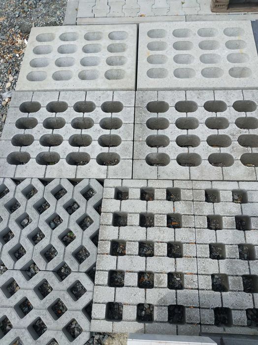 Ażury , płyty yomb , kręgi betonowe , przyczółki betonowe