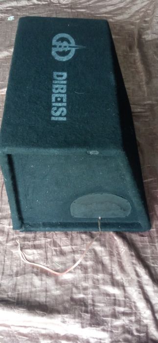Subwoofer tuba skrzynia basowa wzmacniacz głośnik