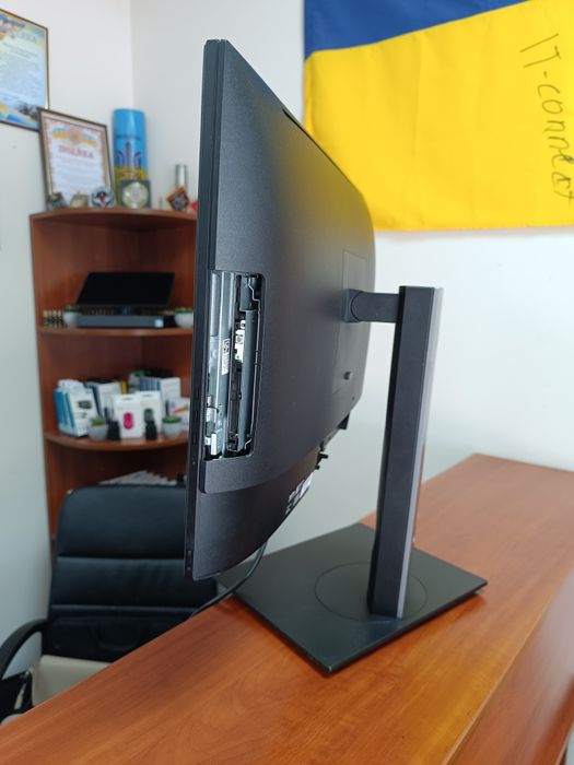 Моноблок Dell OptiPlex 5250/i5-7500/8/256GB/22" FHD IPS/ЗНИЖКА!