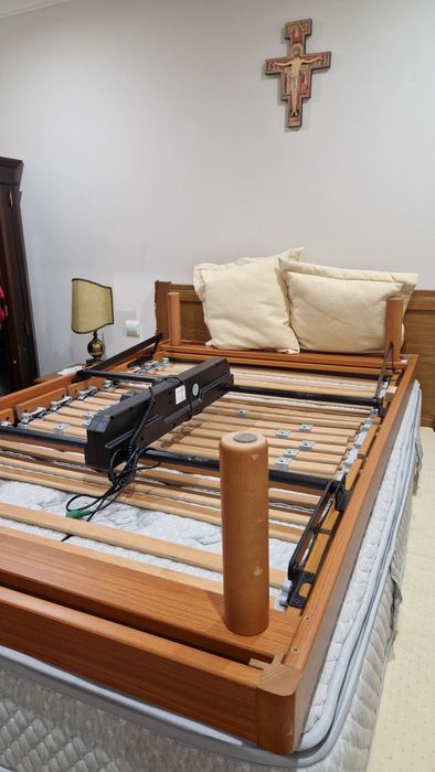 Estrado elevatório com colchão