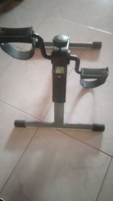 Pedaleora para braços  e pernas