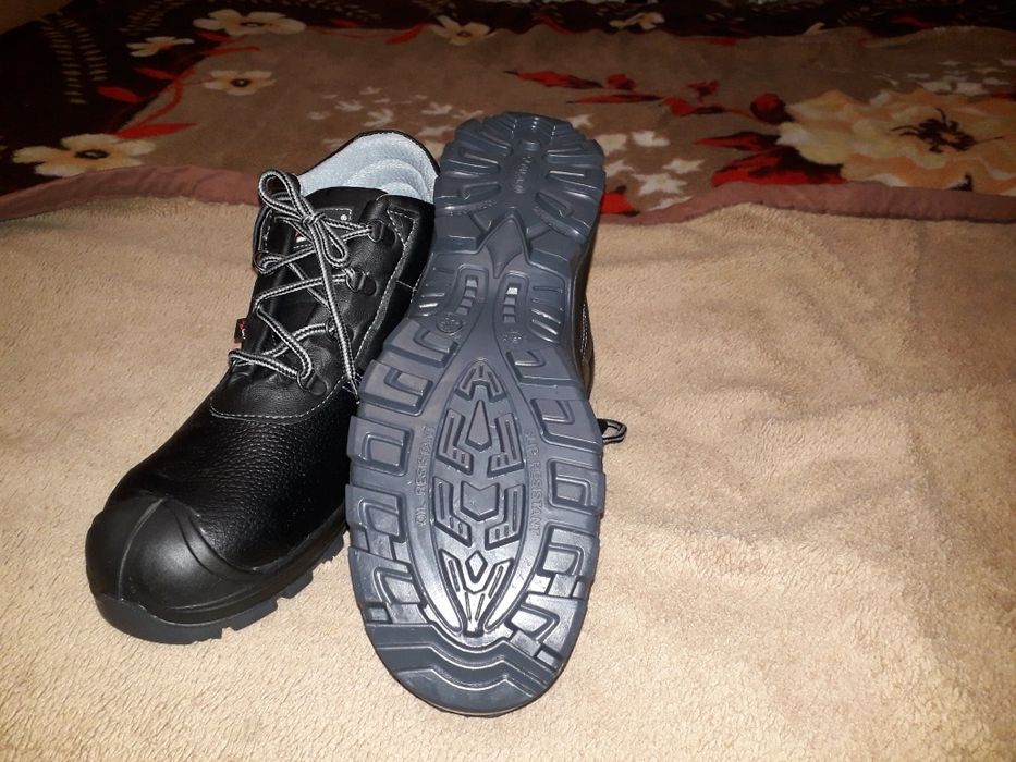Ботинки рабочие мужские